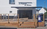 Le-Fournil-du-Menez-exterieur-PNG