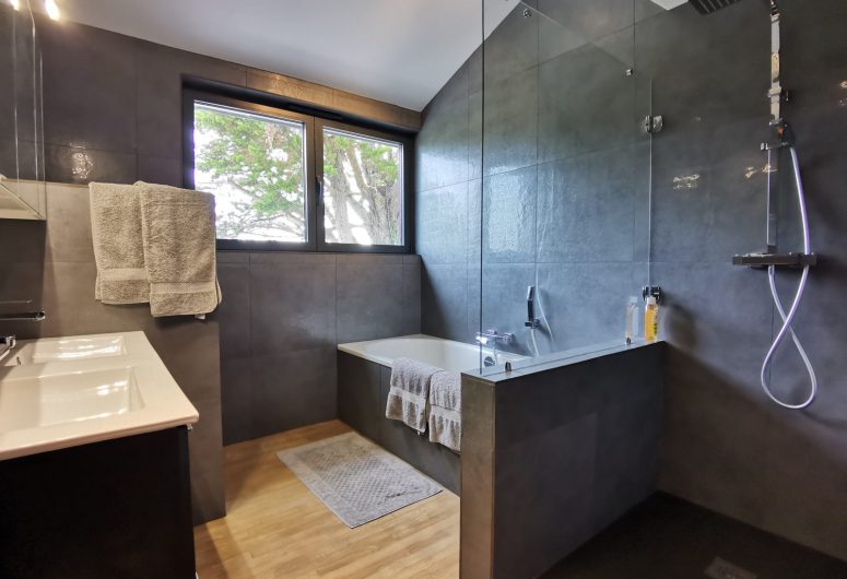 MIHAILESCU Bénodet – Salle de bain